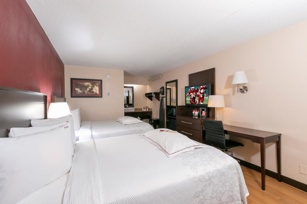 Red Roof Inn Plus+ Atlanta - Buckhead Druid Hills Екстер'єр фото