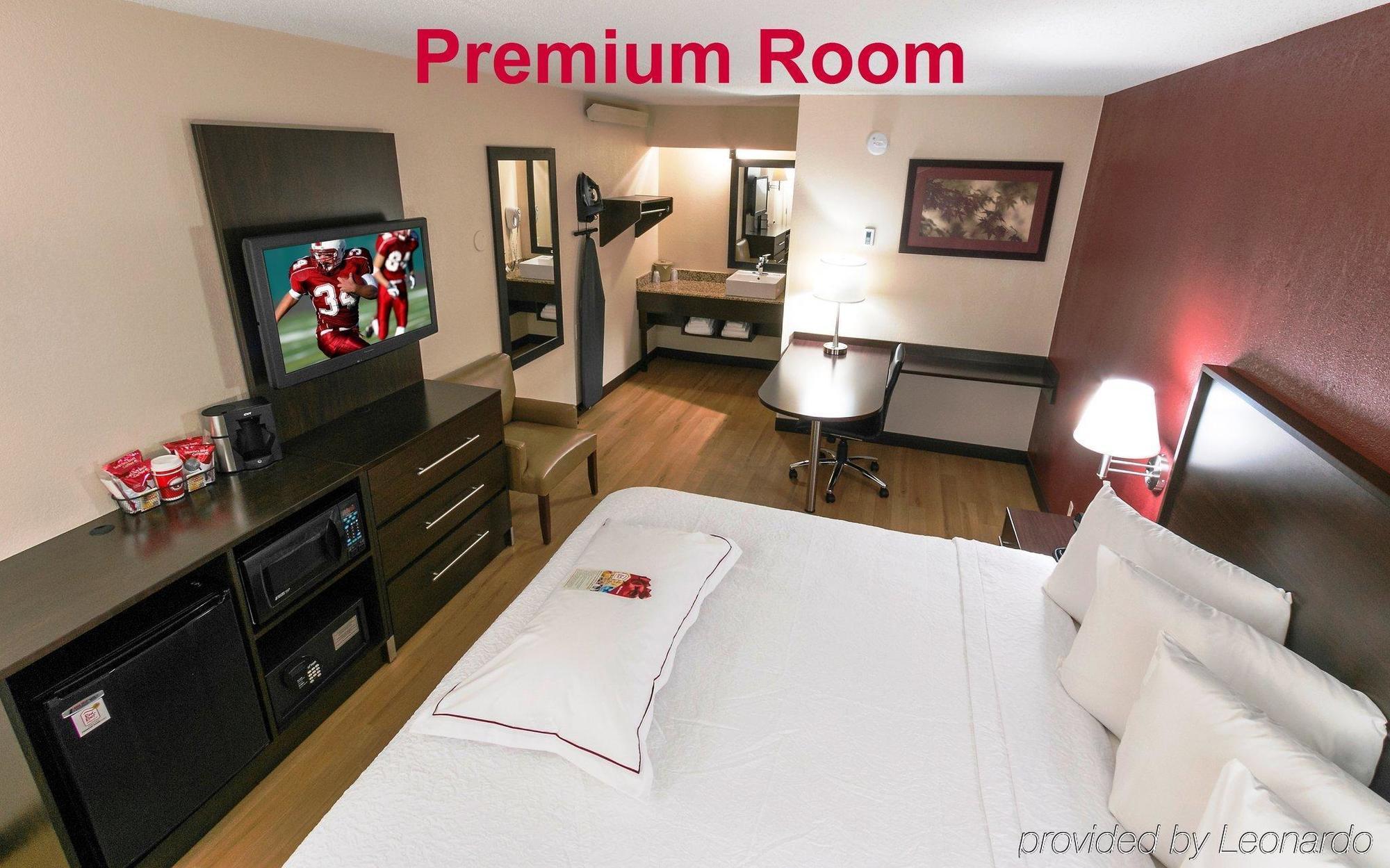 Red Roof Inn Plus+ Atlanta - Buckhead Druid Hills Екстер'єр фото