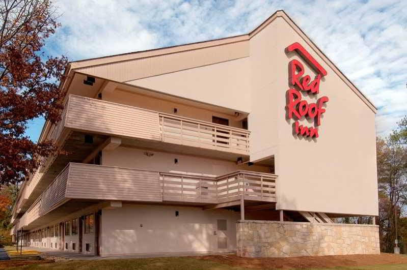 Red Roof Inn Plus+ Atlanta - Buckhead Druid Hills Екстер'єр фото